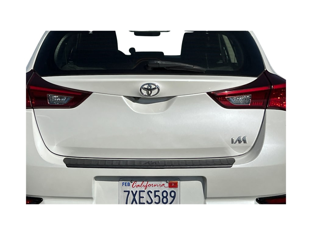 Thumbnail: 2017 Toyota Corolla iM - 23