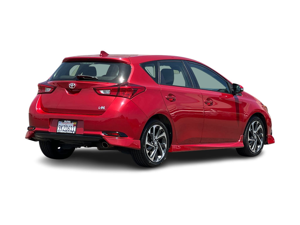 Thumbnail: 2018 Toyota Corolla iM - 17