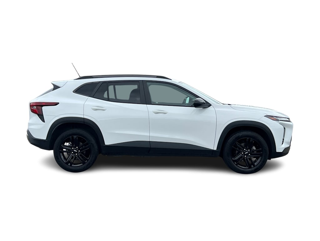 Thumbnail: 2024 Chevrolet Trax - 20