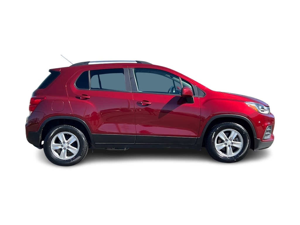 Thumbnail: 2022 Chevrolet Trax - 20