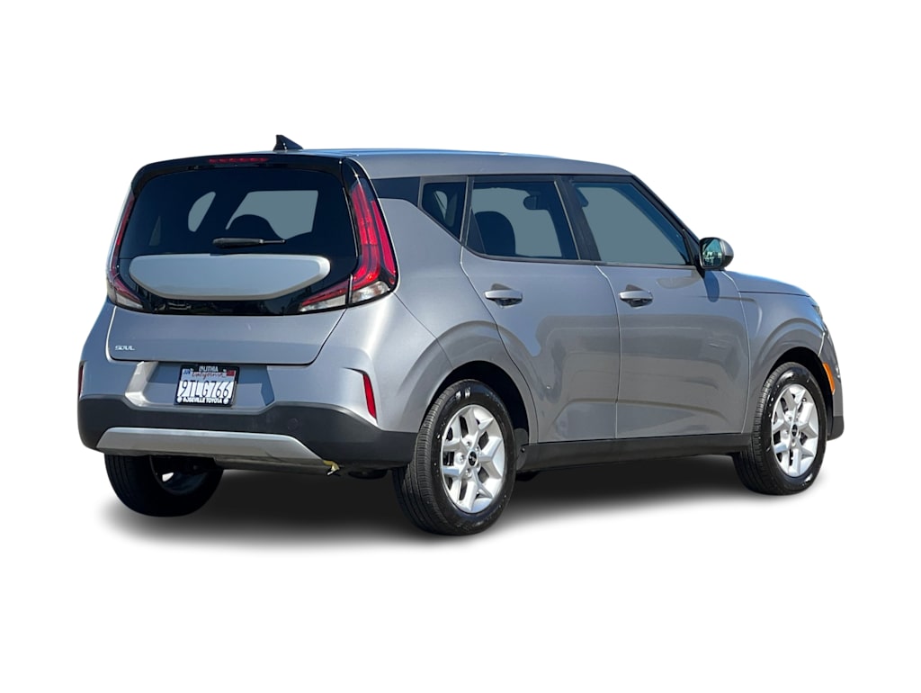 Thumbnail: 2023 Kia Soul - 17