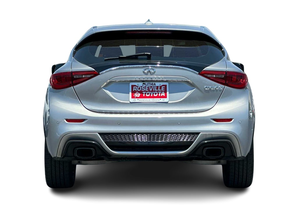 Thumbnail: 2017 INFINITI QX30 - 5