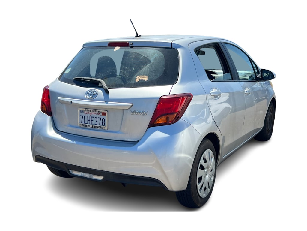 Thumbnail: 2015 Toyota Yaris - 12
