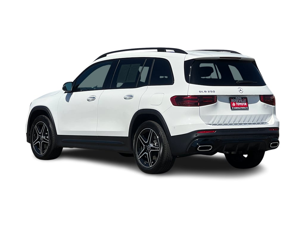 Thumbnail: 2025 Mercedes-Benz GLB - 4