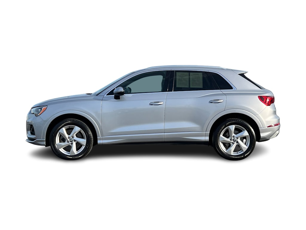 Thumbnail: 2019 Audi Q3 - 3