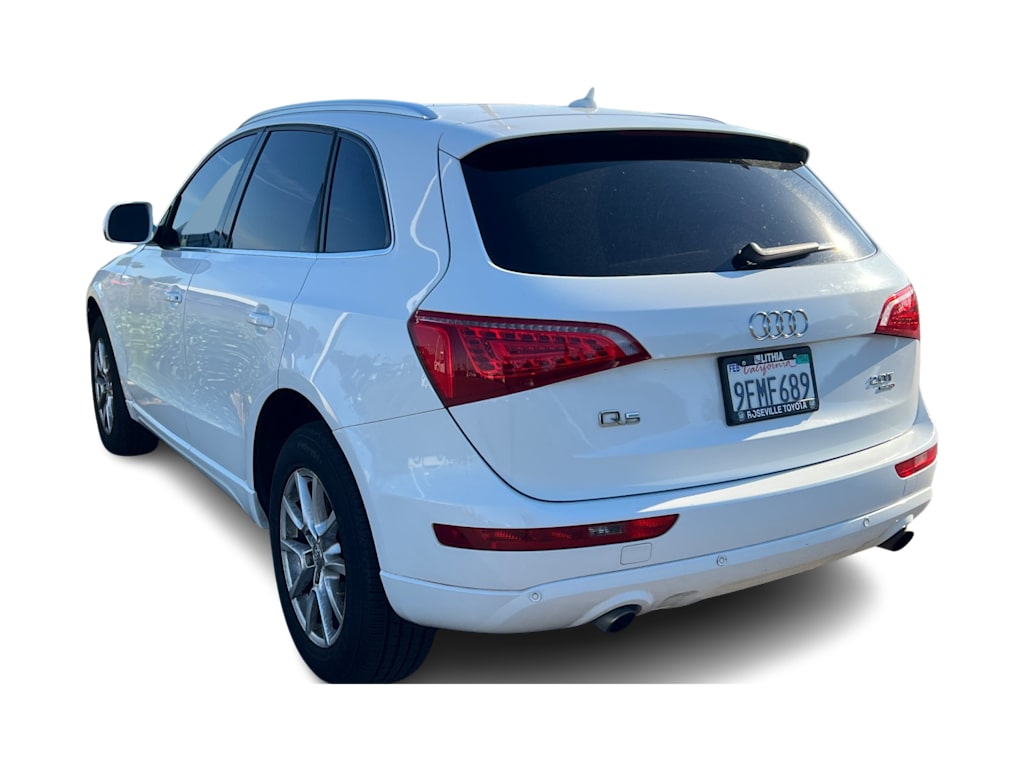 Thumbnail: 2012 Audi Q5 - 2