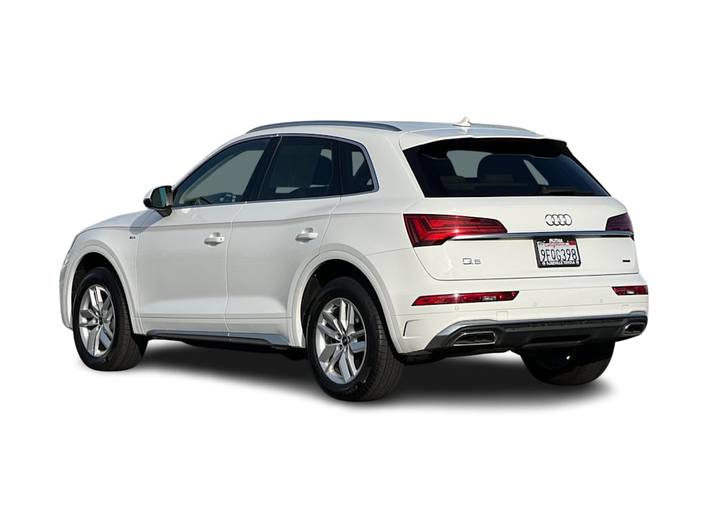 Thumbnail: 2023 Audi Q5 - 4