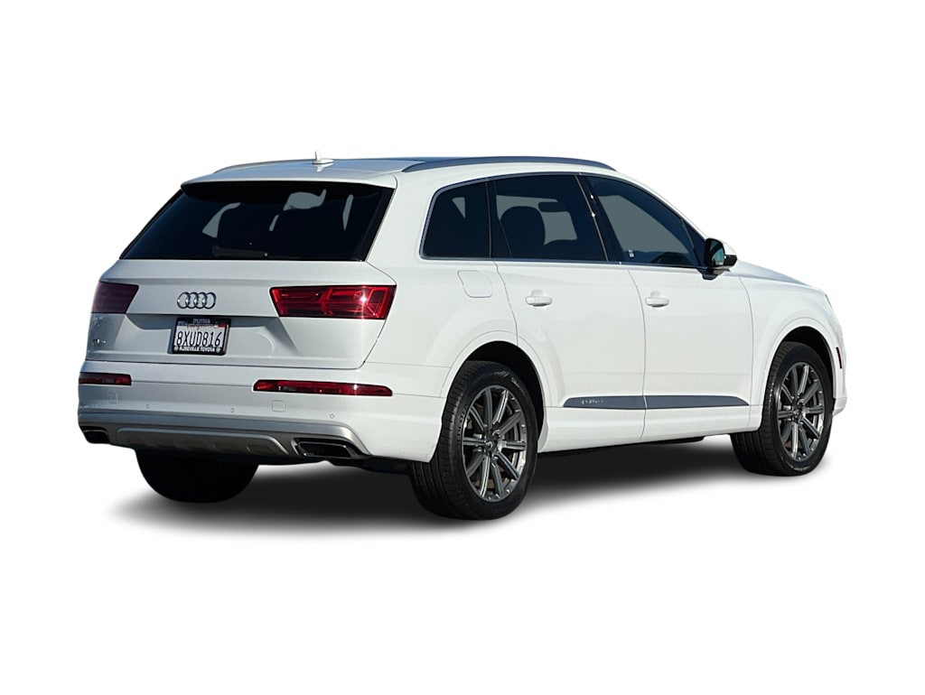 Thumbnail: 2019 Audi Q7 - 17