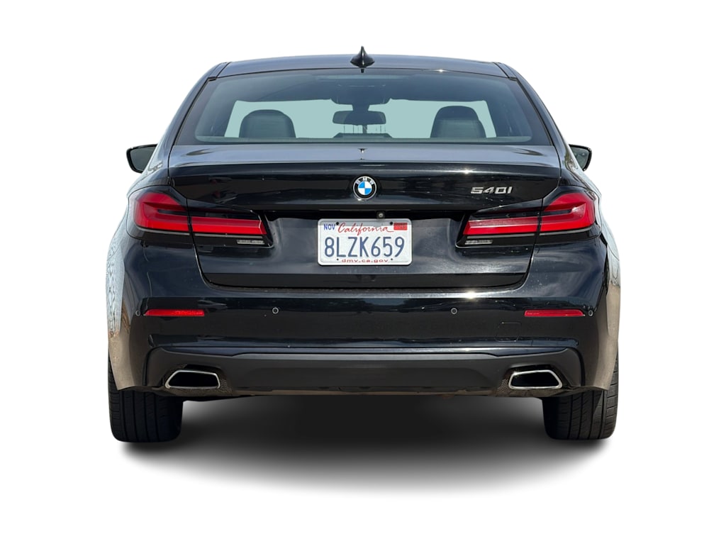 Thumbnail: 2021 BMW 5 Series - 5