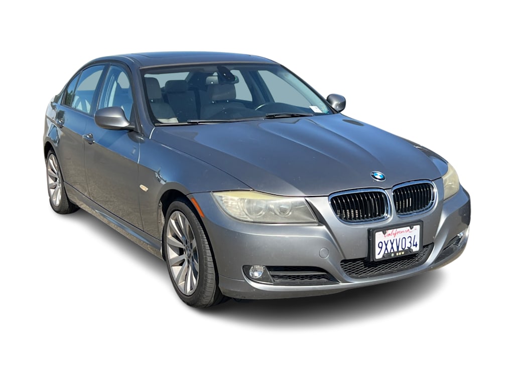 Thumbnail: 2011 BMW 3 Series - 9