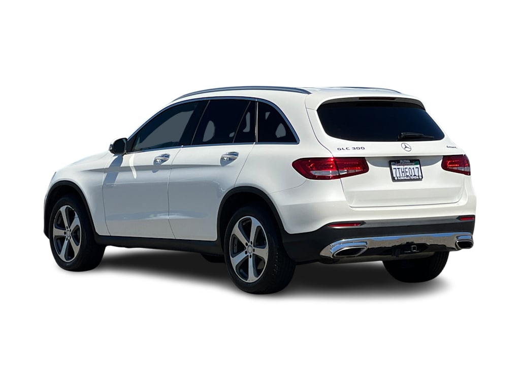 Thumbnail: 2016 Mercedes-Benz GLC - 4