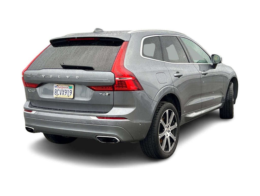 Thumbnail: 2018 Volvo XC60 - 9