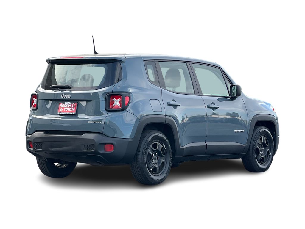 Thumbnail: 2017 Jeep Renegade - 17