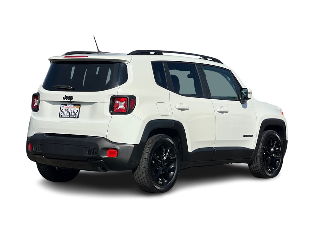 Thumbnail: 2017 Jeep Renegade - 18