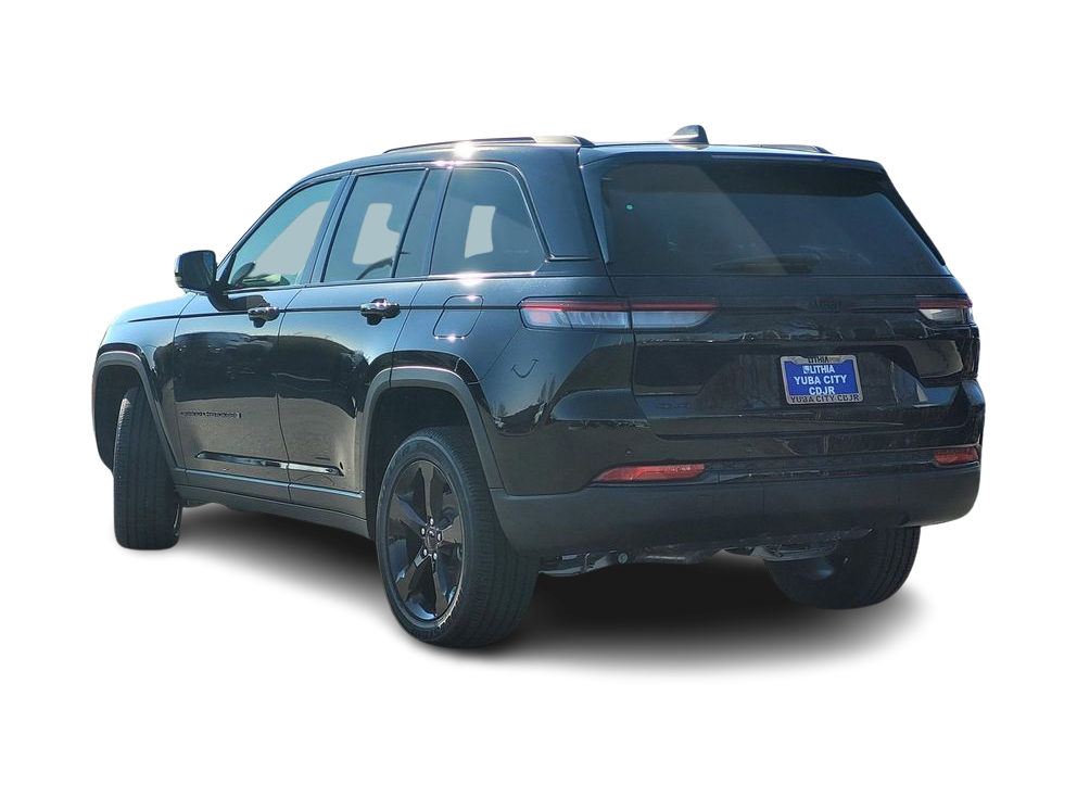 Thumbnail: 2025 Jeep Grand Cherokee - 4
