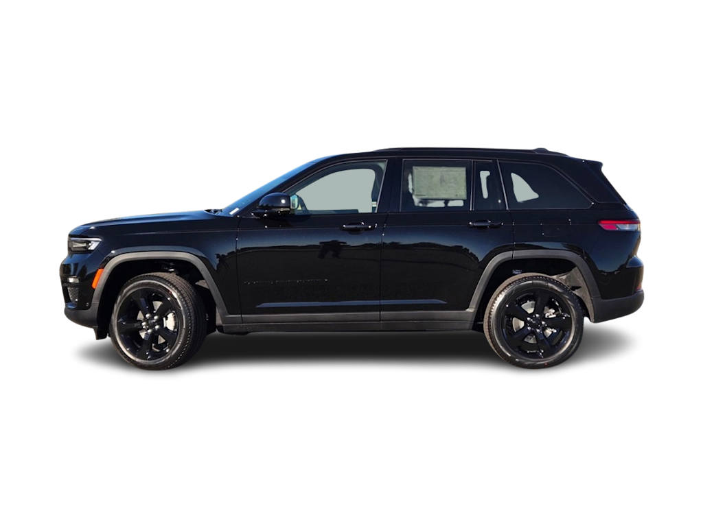 Thumbnail: 2025 Jeep Grand Cherokee - 3