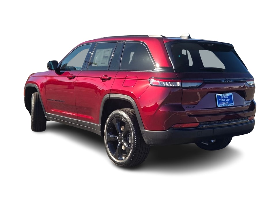 Thumbnail: 2025 Jeep Grand Cherokee - 4