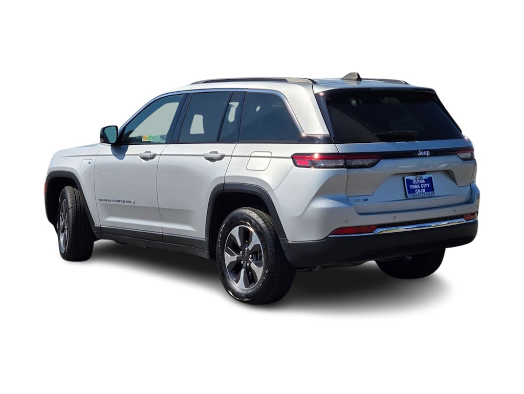 Thumbnail: 2024 Jeep Grand Cherokee - 4