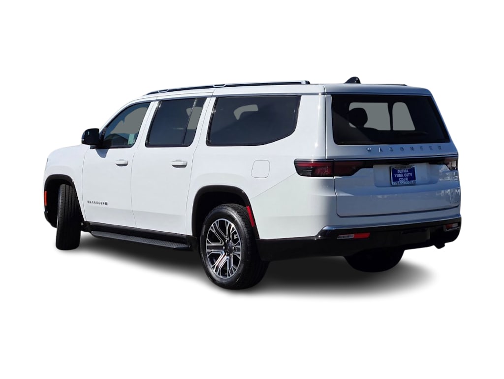 Thumbnail: 2024 Jeep Wagoneer - 4