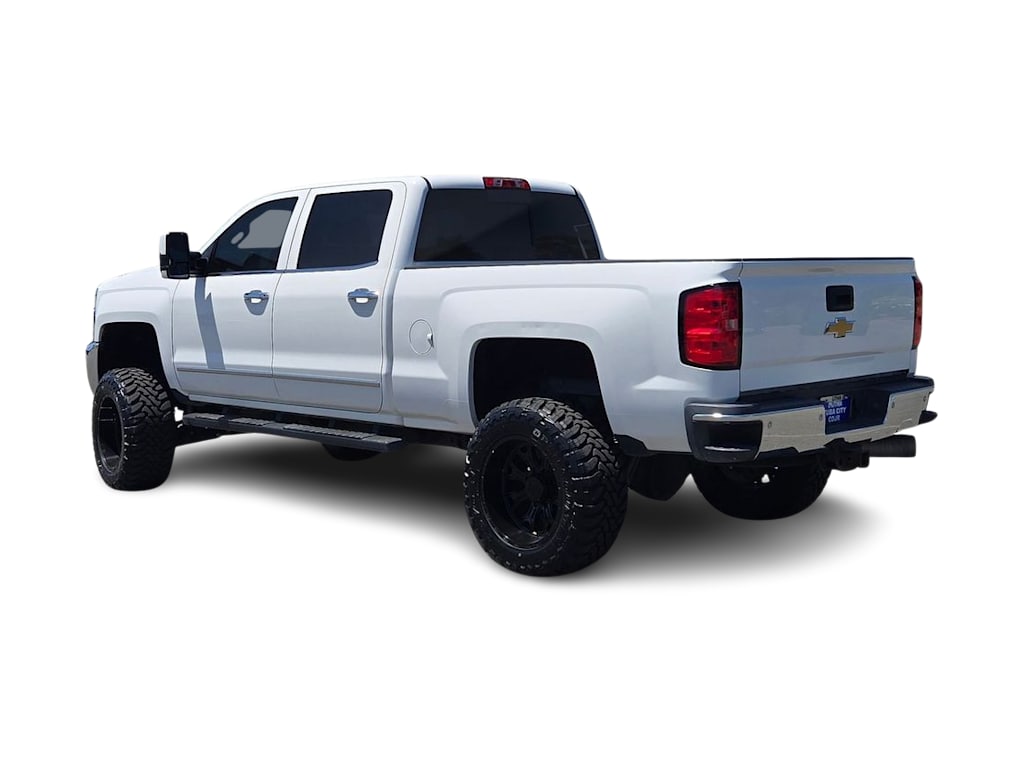 Thumbnail: 2015 Chevrolet Silverado 2500 - 4
