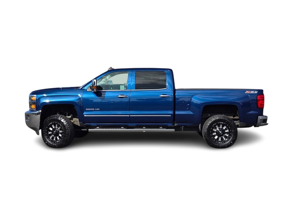 Thumbnail: 2016 Chevrolet Silverado 2500 - 3