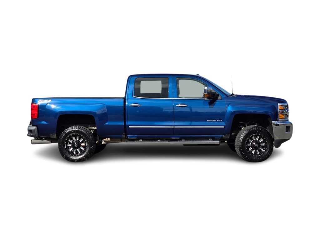 Thumbnail: 2016 Chevrolet Silverado 2500 - 17