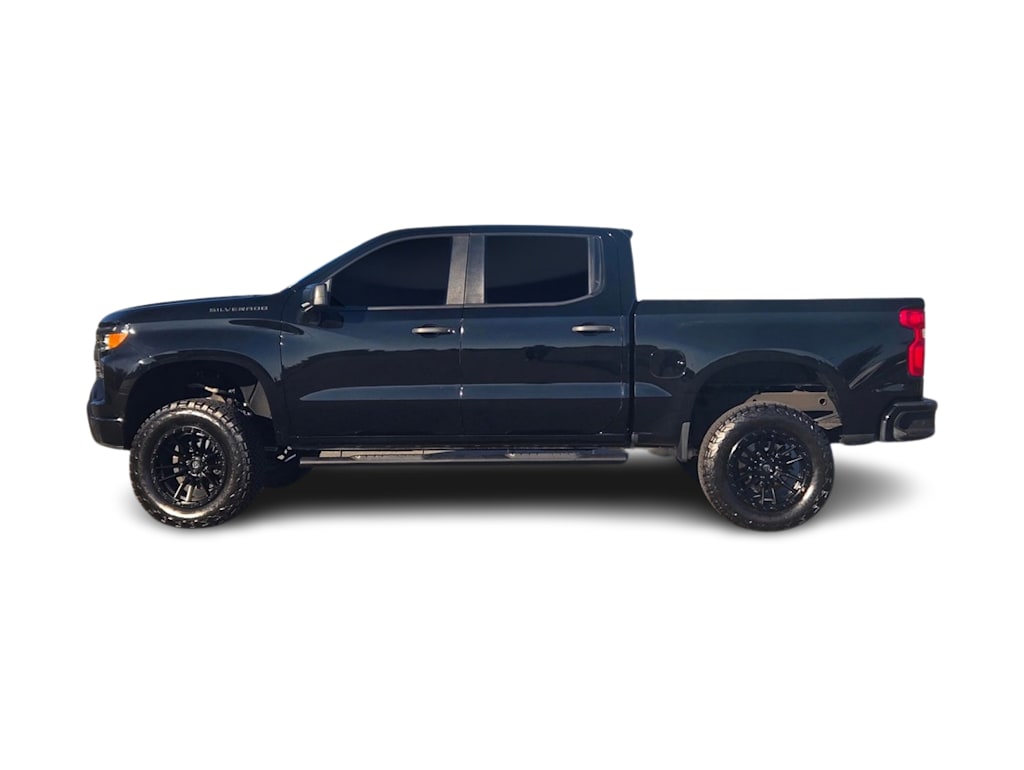 Thumbnail: 2022 Chevrolet Silverado 1500 - 3