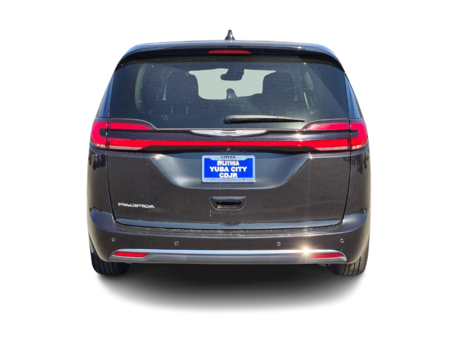 Thumbnail: 2023 Chrysler Pacifica - 5