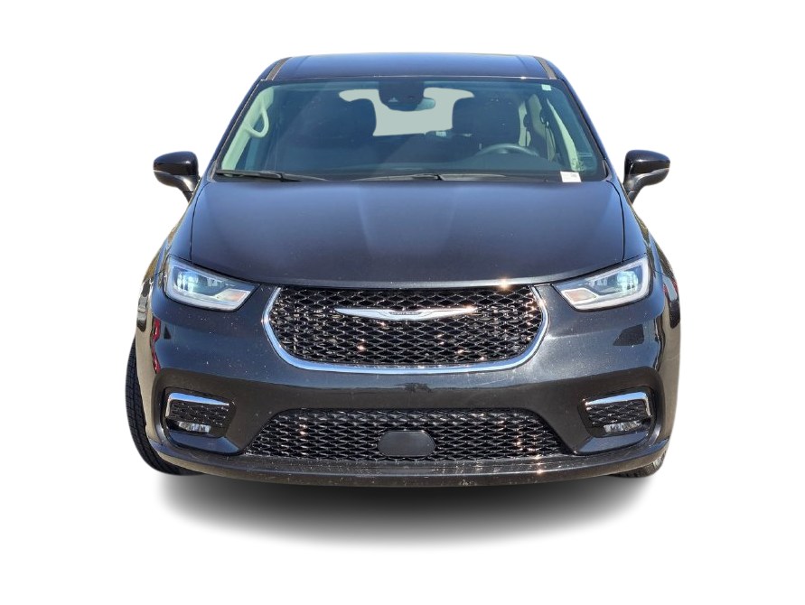 Thumbnail: 2023 Chrysler Pacifica - 6