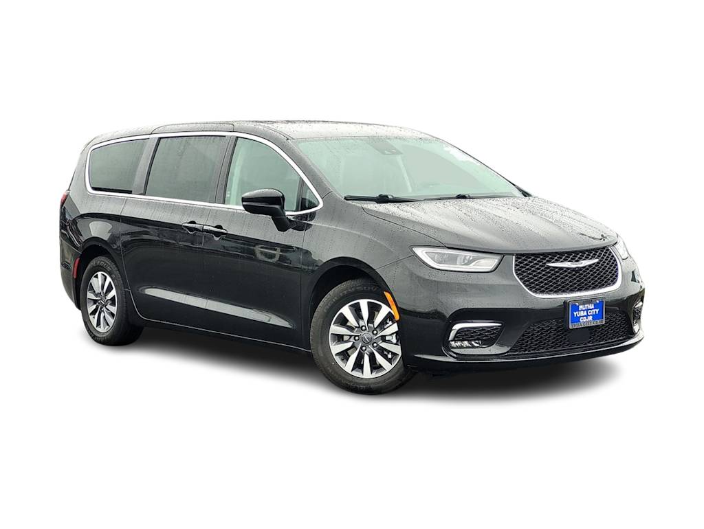 Thumbnail: 2023 Chrysler Pacifica - 14