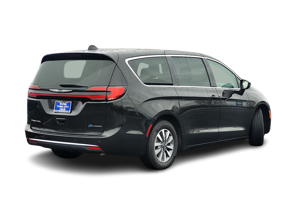 Thumbnail: 2023 Chrysler Pacifica - 12