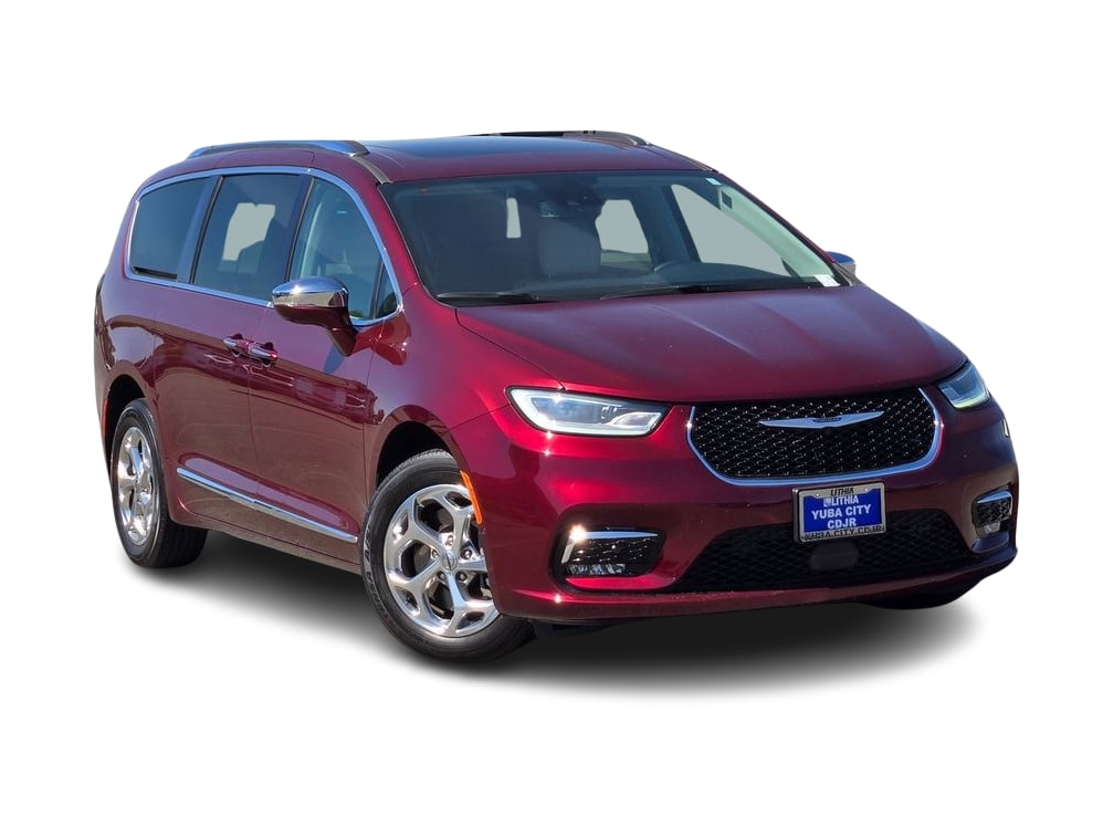 Thumbnail: 2021 Chrysler Pacifica - 18