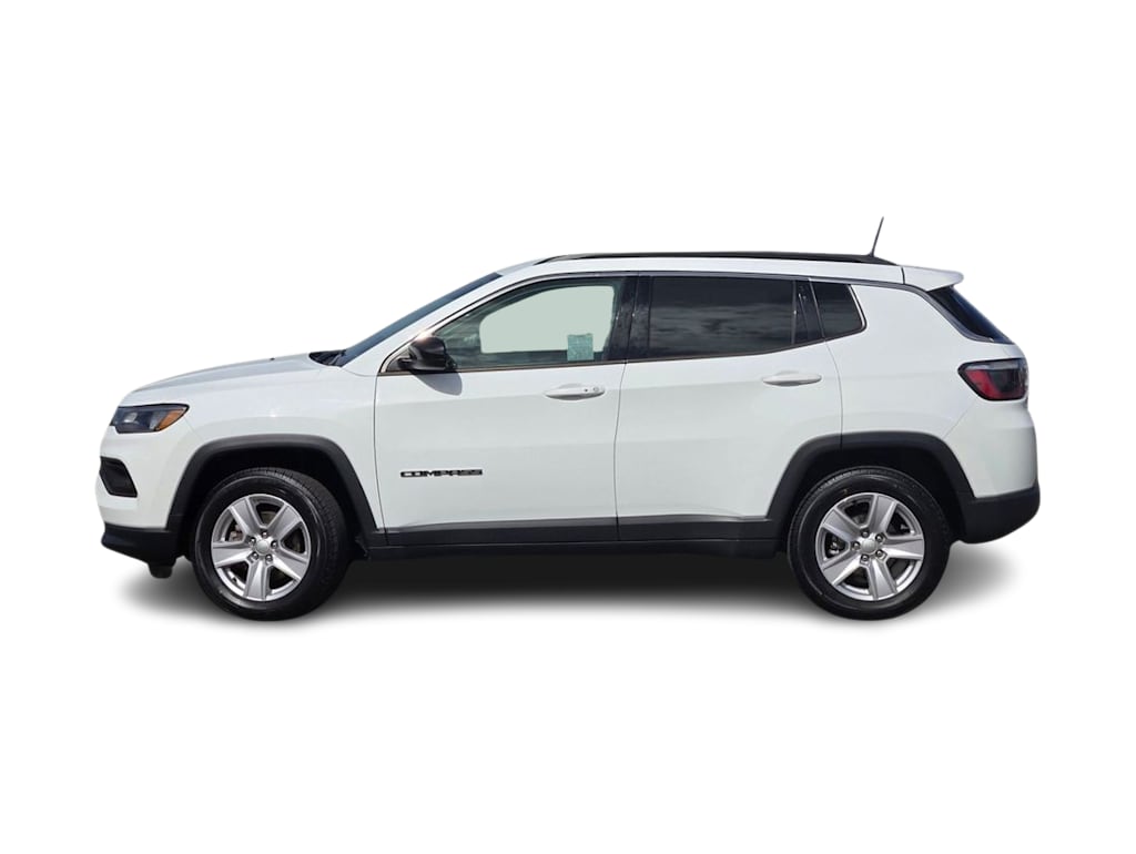 Thumbnail: 2022 Jeep Compass - 3