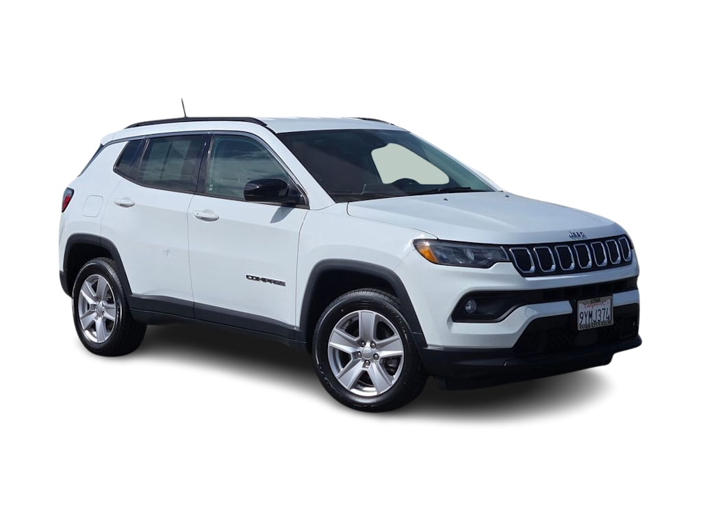 Thumbnail: 2022 Jeep Compass - 17