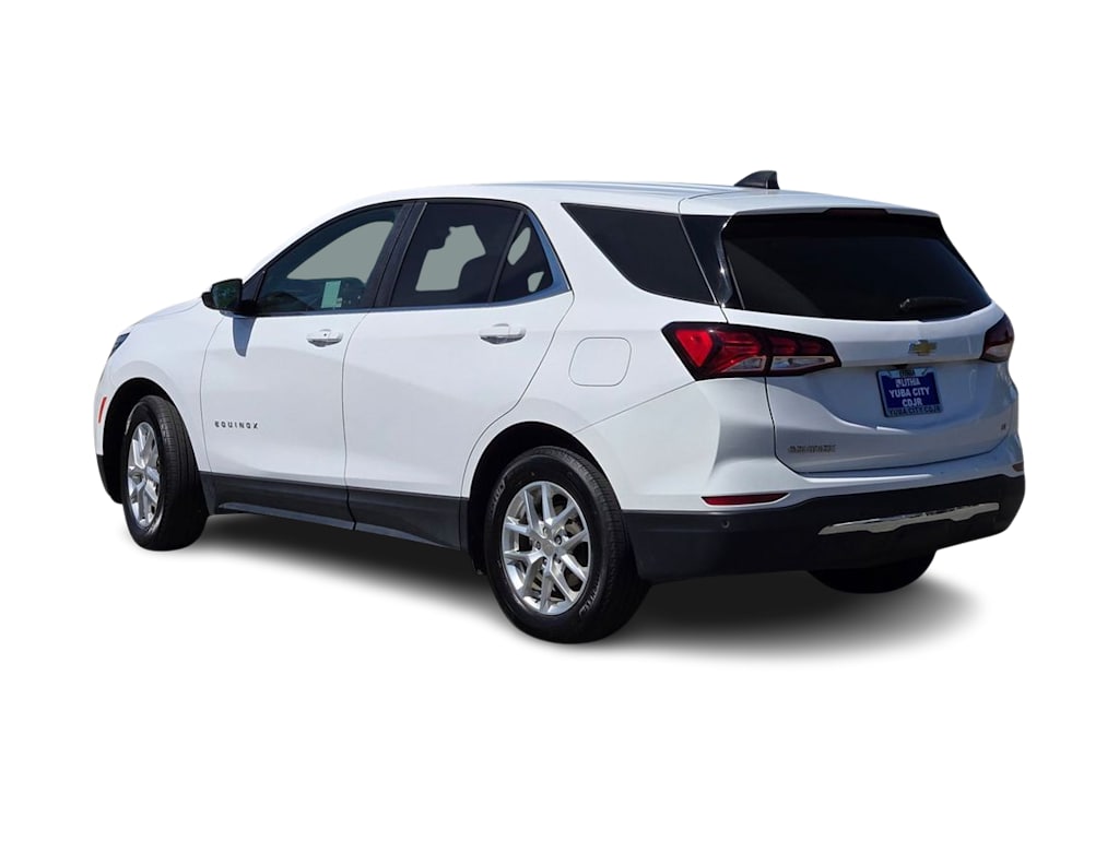 Thumbnail: 2024 Chevrolet Equinox - 4