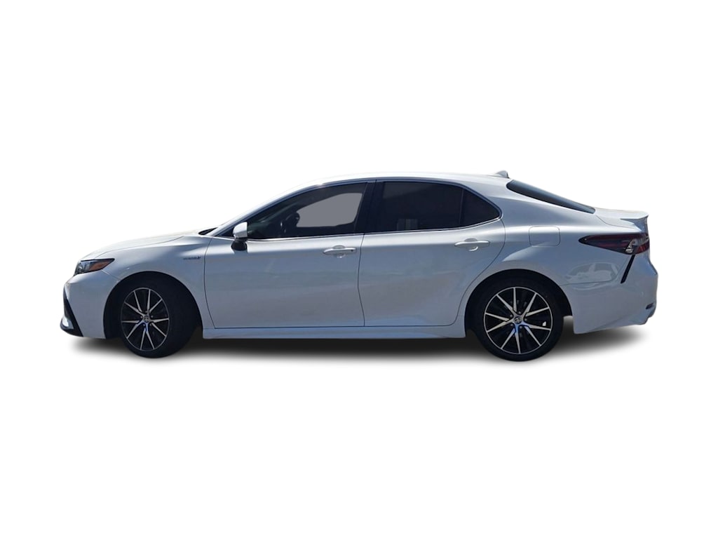 Thumbnail: 2021 Toyota Camry - 3