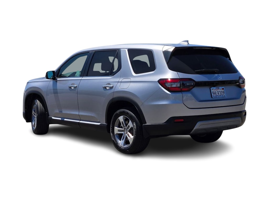 Thumbnail: 2023 Honda Pilot - 4