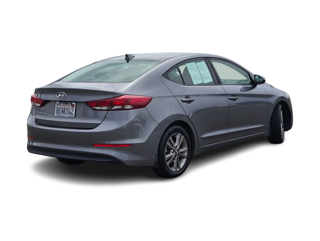 Thumbnail: 2018 Hyundai Elantra - 14