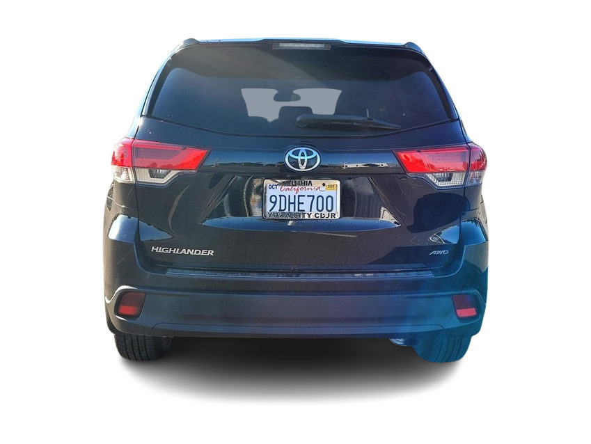 Thumbnail: 2017 Toyota Highlander - 5