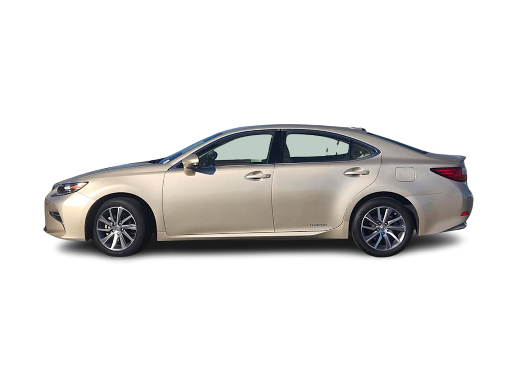 Thumbnail: 2018 Lexus ES - 3