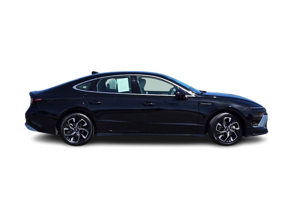 Thumbnail: 2024 Hyundai Sonata - 16