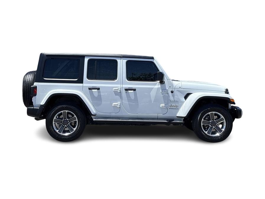 2023 Jeep Wrangler Unlimited Sahara 22