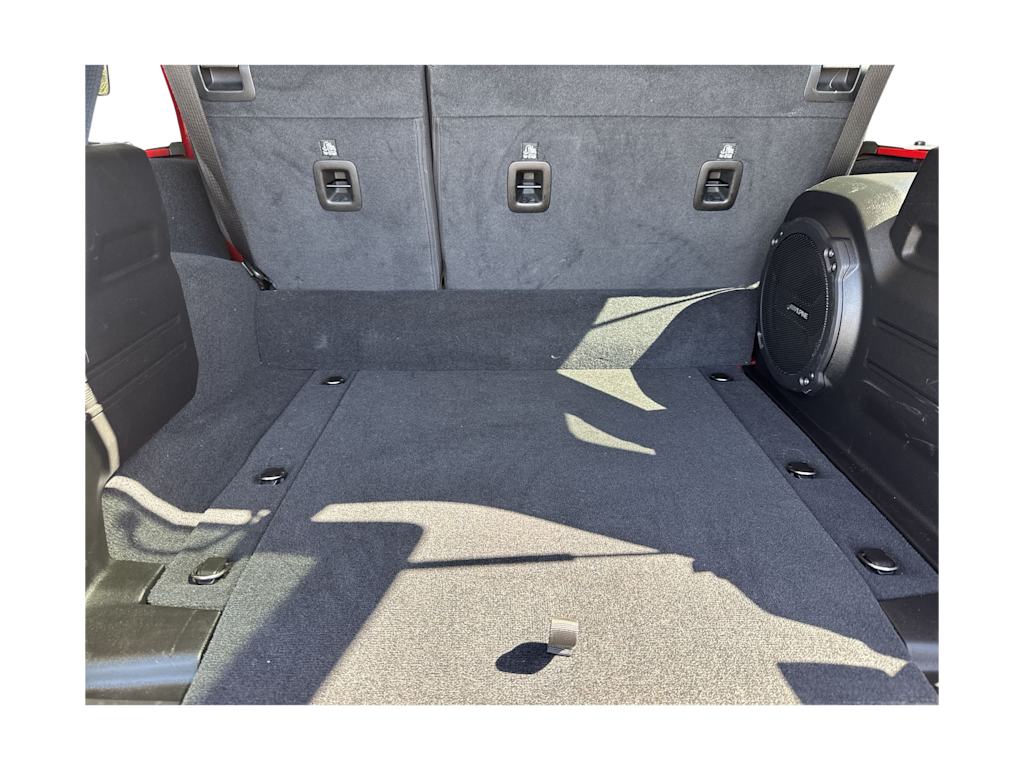 Thumbnail: 2021 Jeep Wrangler - 15