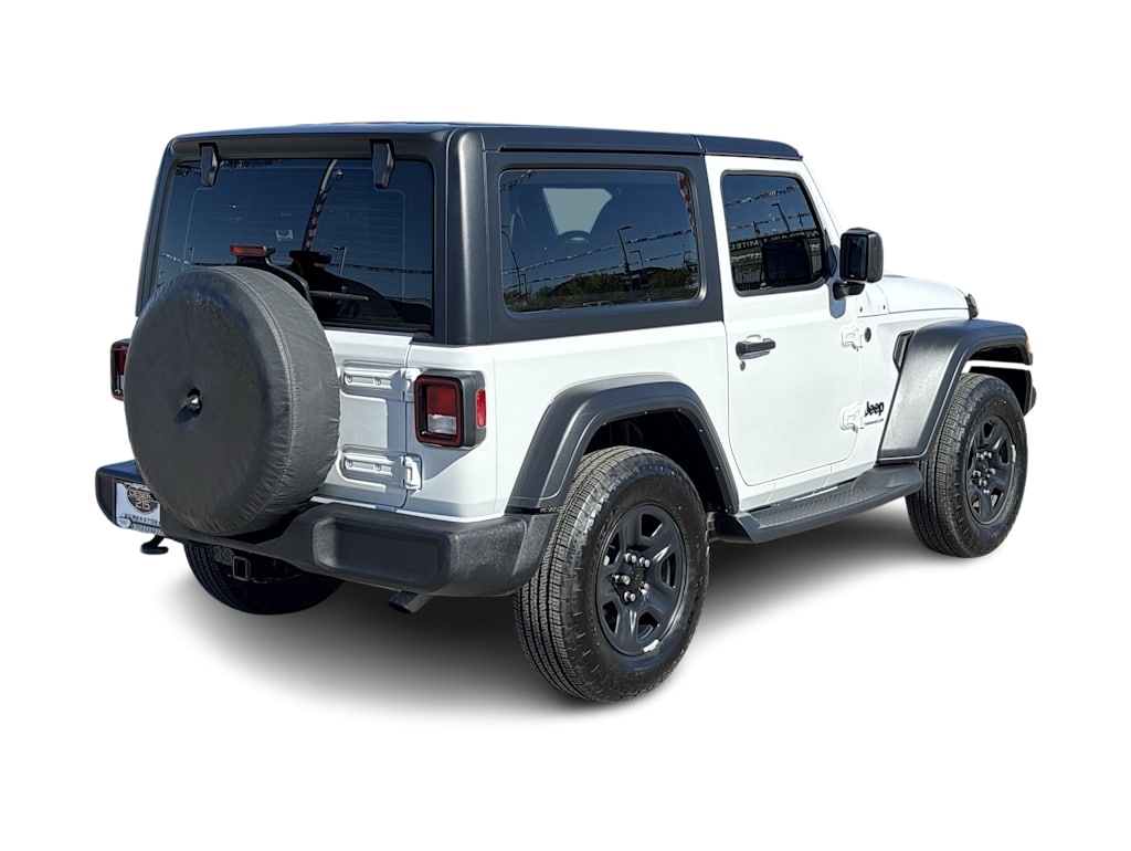 Thumbnail: 2024 Jeep Wrangler - 19