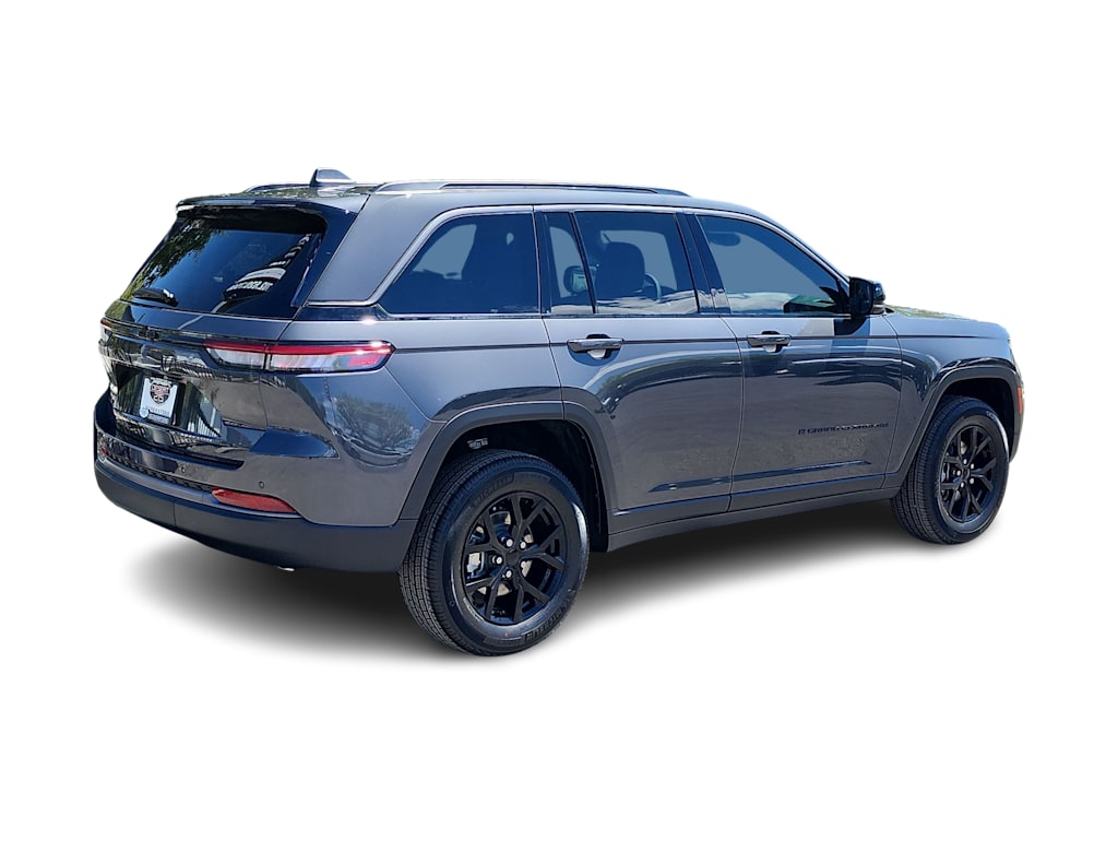 Thumbnail: 2026 Jeep Grand Cherokee - 20
