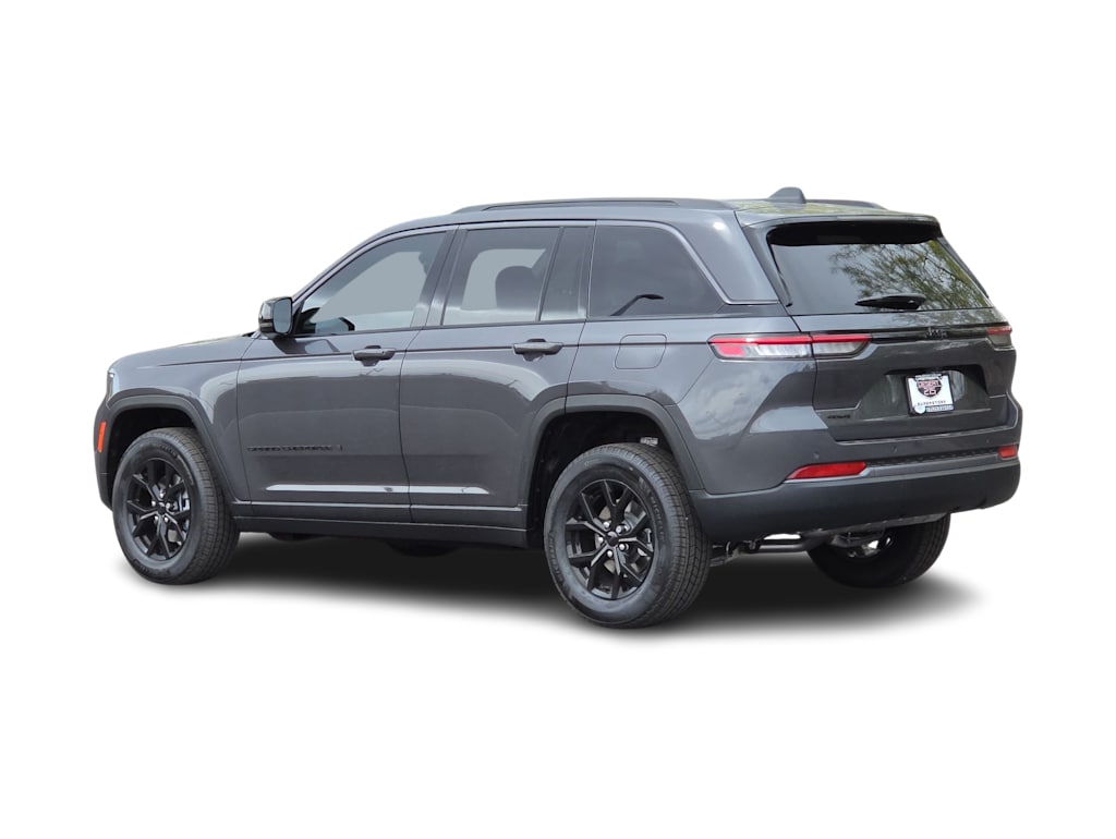 Thumbnail: 2026 Jeep Grand Cherokee - 4