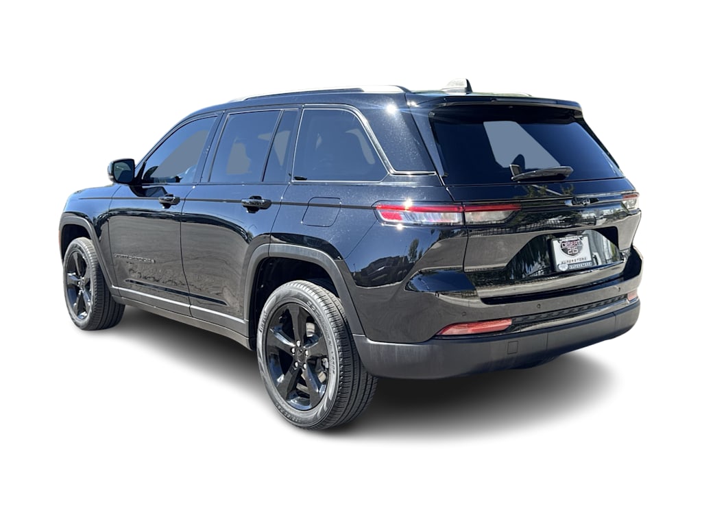 Thumbnail: 2024 Jeep Grand Cherokee - 4