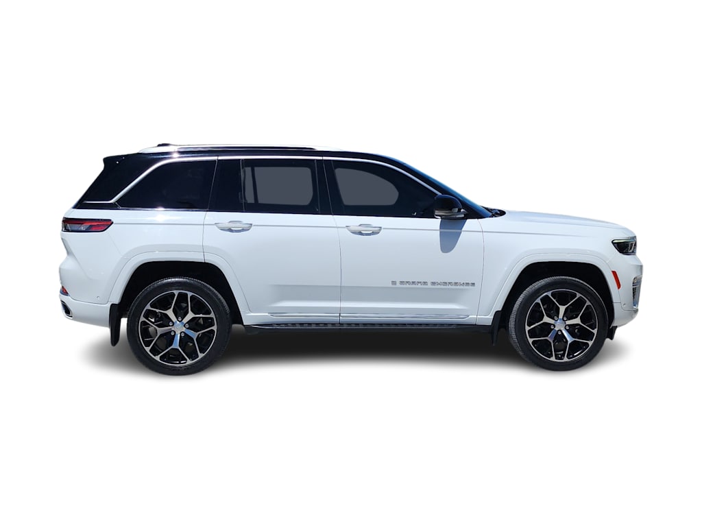 Thumbnail: 2022 Jeep Grand Cherokee - 20