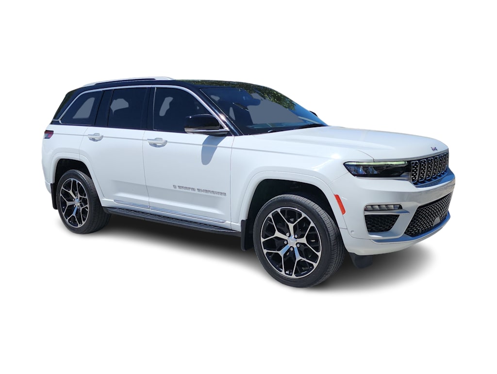 Thumbnail: 2022 Jeep Grand Cherokee - 17