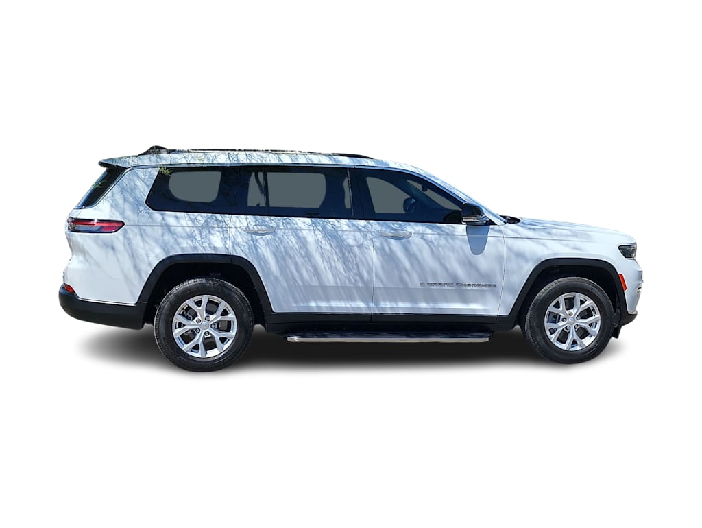 Thumbnail: 2024 Jeep Grand Cherokee L - 20